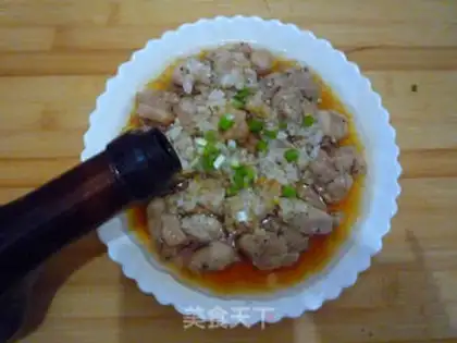 Make Garlic steamed chicken legs step 11