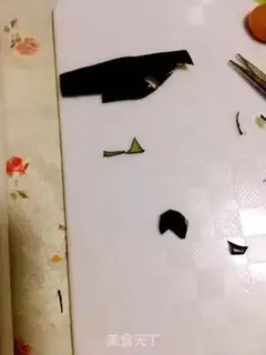Make The collage is waiting step 5