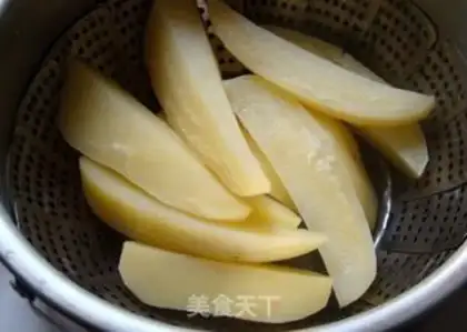 Make Potato pan helmet step 0