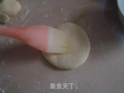 Make Potato pan helmet step 4