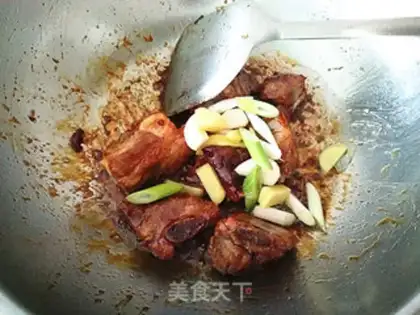 Make The ribs are burning pastry step 4