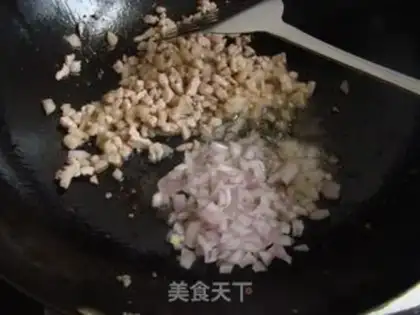 Make Potato pan helmet step 13