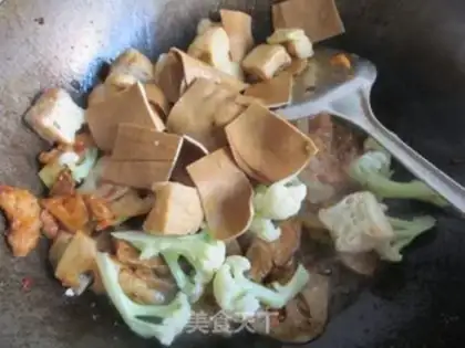 Make Spicy pot step 7