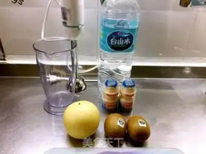 Make ♪ Strange pear juice ♪ step 0