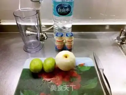 Make ♪ Strange pear juice ♪ step 1