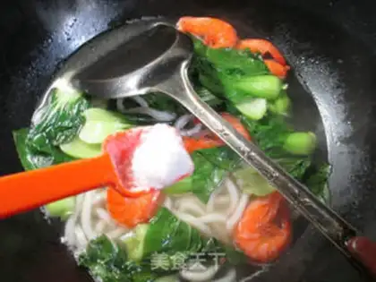Make Shrimp cuisine step 3