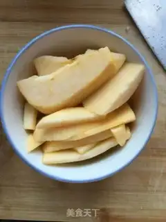 Make The baby eats apple rice step 1