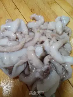 Make Cream pepper fried octopus step 1