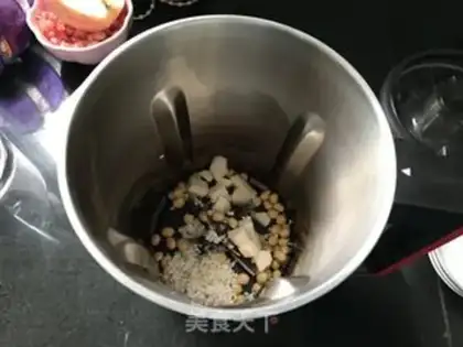 Make The soy sauce of the rice mountain step 2