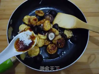 Make The mushrooms burn Japanese tofu step 10