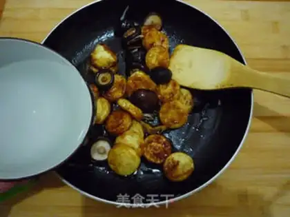 Make The mushrooms burn Japanese tofu step 11
