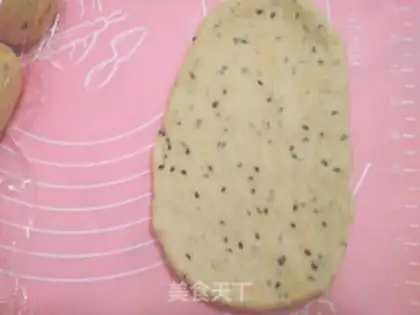 Make Black sesame toast step 4