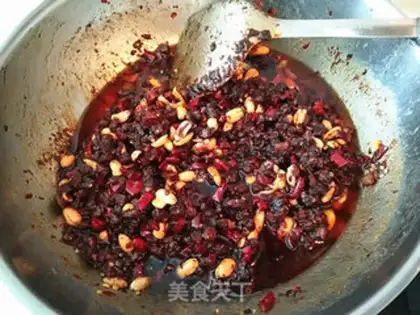 Make Spicy beef sauce step 10