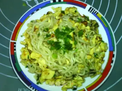 Make Onion eggs, noodle step 10