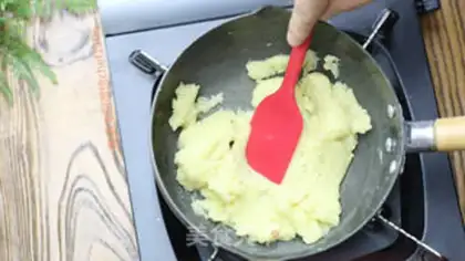 Make Fruit puffs step 2
