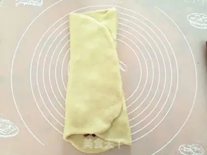 Make Cranberry buns step 4