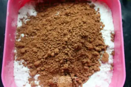 Make Chocolate twilight cake step 4