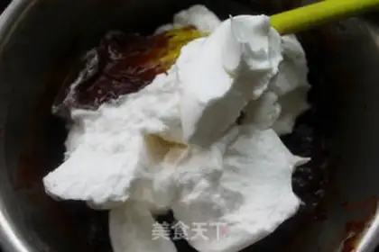 Make Chocolate twilight cake step 9
