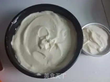 Make Rose dress cake step 8
