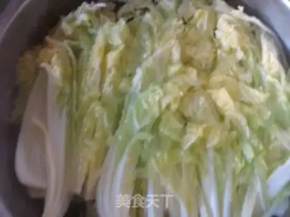 Make Garlic fan dolls step 3