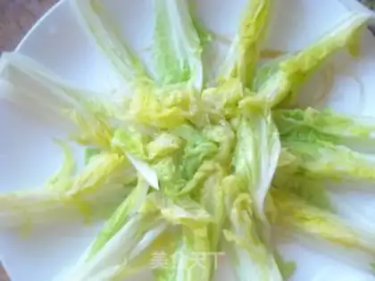Make Garlic fan dolls step 4
