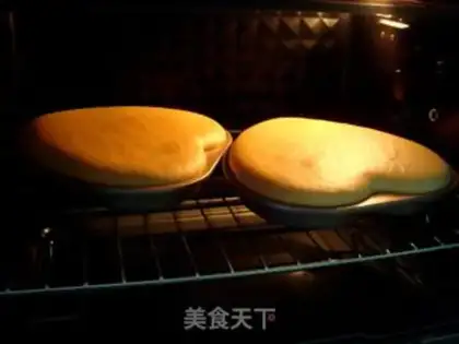 Make Heartless fruit cake step 15