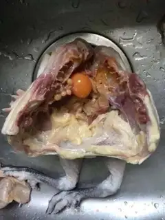 Make Chicken soup from Long White Mountain step 1
