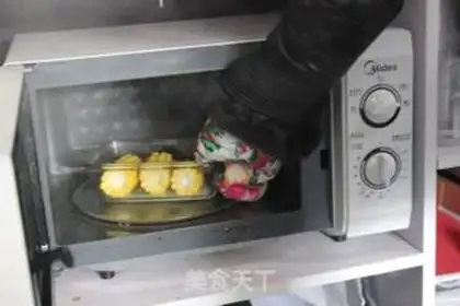 Make Microwave corn step 7