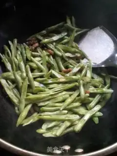 Make Spaghetti beans step 3