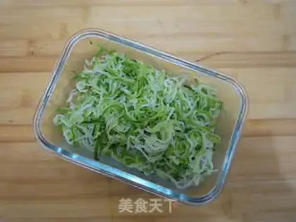 Make Spicy radish pickles step 6