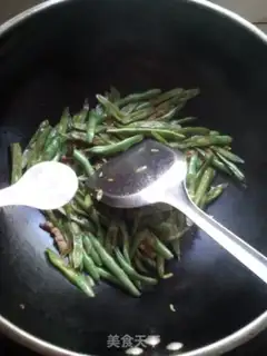 Make Spaghetti beans step 5