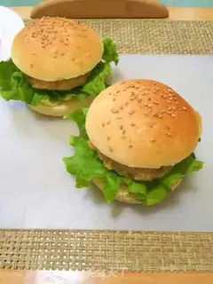 Make A fragrance burger step 11