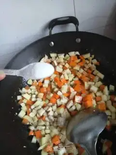 Make Curry chicken pastry step 12