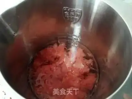 Make The grapefruit juice step 2