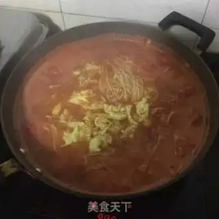 Make Tomato egg noodles step 12