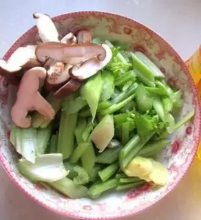 Make Fry mushrooms step 0