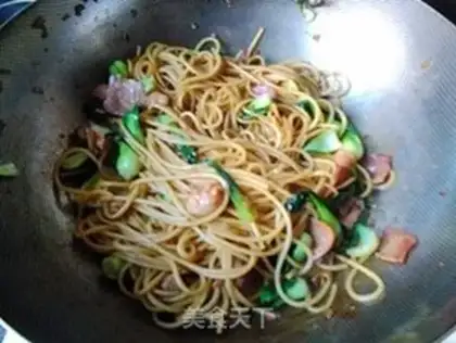 Make Chinese pasta step 7