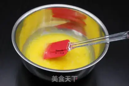 Make The cranberry twilight cake step 1