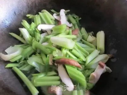 Make Fry mushrooms step 2