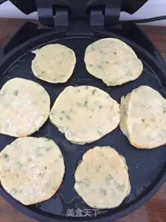 Make Black pepper celery eggcake step 3