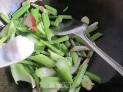 Make Fry mushrooms step 3