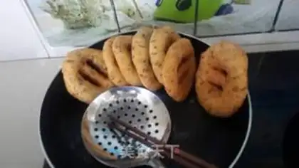 Make ♪ ♪ Shanxi pretzels ♪ step 5