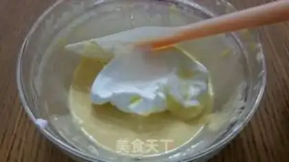 Make Sour cream pine cake. Less oil step 6