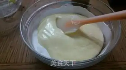 Make Sour cream pine cake. Less oil step 7