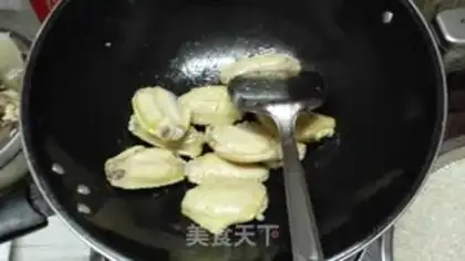 Make Coke chicken wings step 1