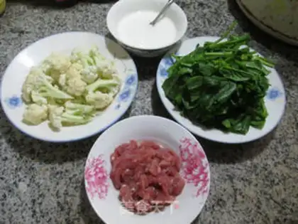 Make The spinach casserole step 0