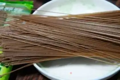 Make Spicy noodle step 4