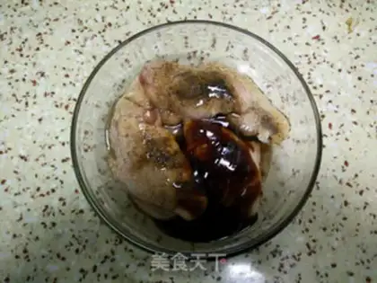 Make The honey is on the wings step 1