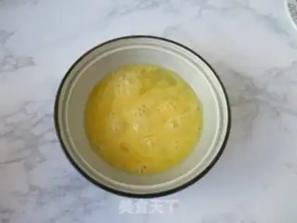 Make Fan fried eggs step 3