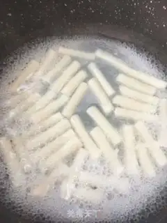 Make Hot fried rice cake step 3